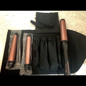 SOLD InfinitiPro Interchangeable Curling Iron!!❤️